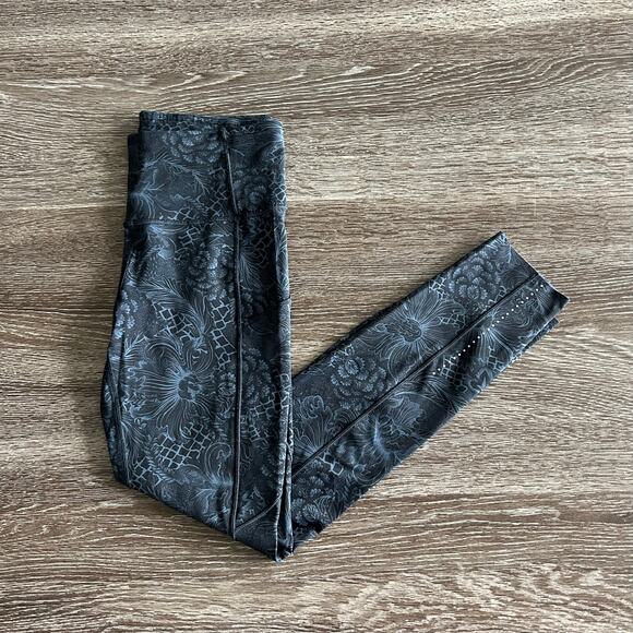 Lululemon Run On Tight 25" Nouveau Mach Blue Black Size 6 High Rise Leggings EUC - Picture 5 of 16